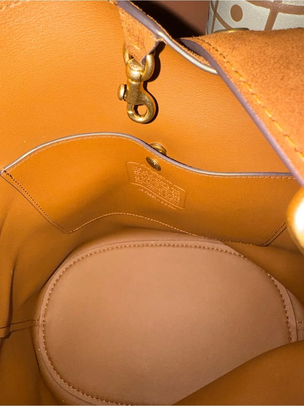 Coach Bleeker Bucket in Watm Brown Suede